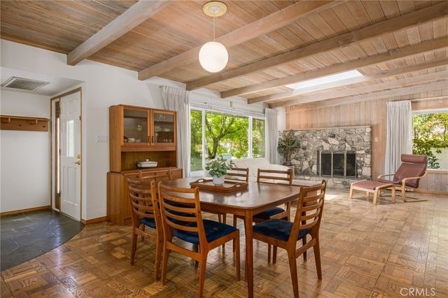5065 Casa Drive, Tarzana, CA 91356