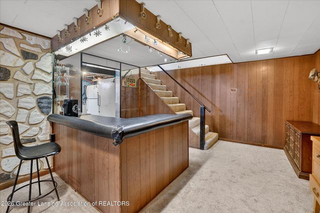 4029 N Pine Dell Drive, Lansing, MI 48911