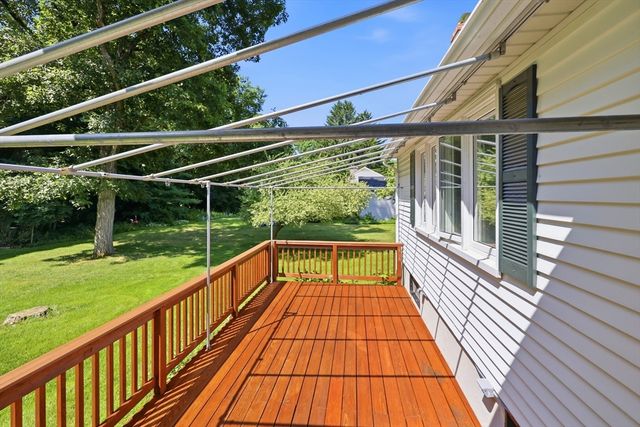 20 Hickory Lane, Hampden, MA 01036