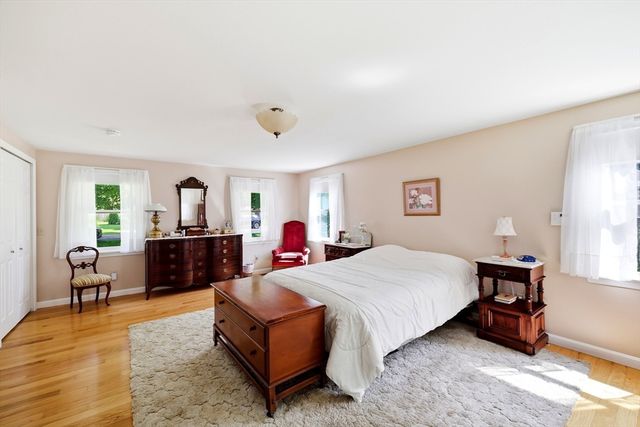 20 Hickory Lane, Hampden, MA 01036