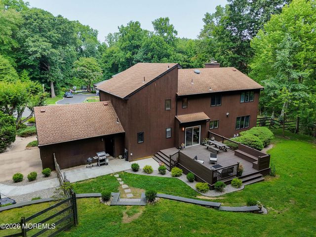 18 Constitution Drive, Leonardo, NJ 07737
