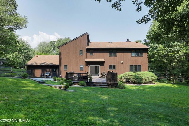 18 Constitution Drive, Leonardo, NJ 07737