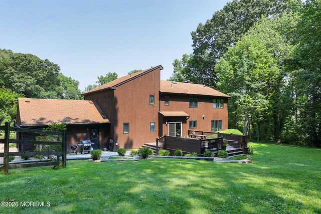 18 Constitution Drive, Leonardo, NJ 07737
