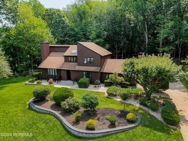 18 Constitution Drive, Leonardo, NJ 07737