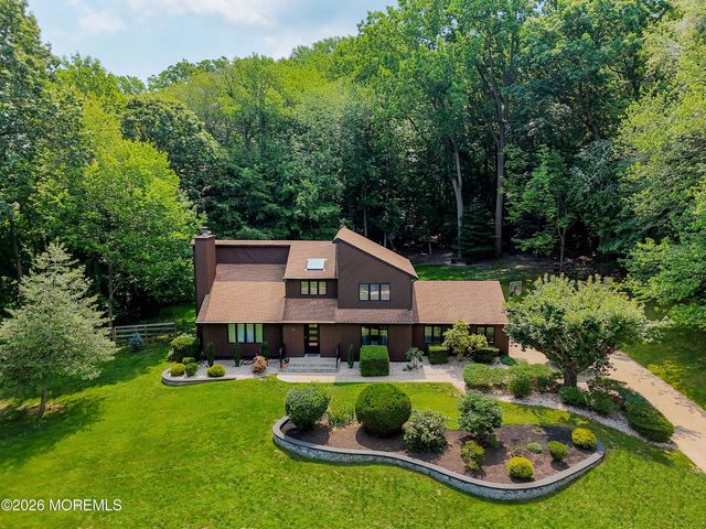 18 Constitution Drive, Leonardo, NJ 07737