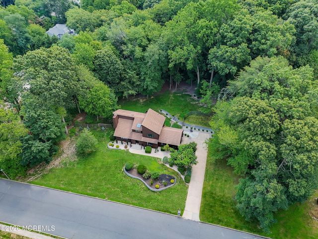 18 Constitution Drive, Leonardo, NJ 07737