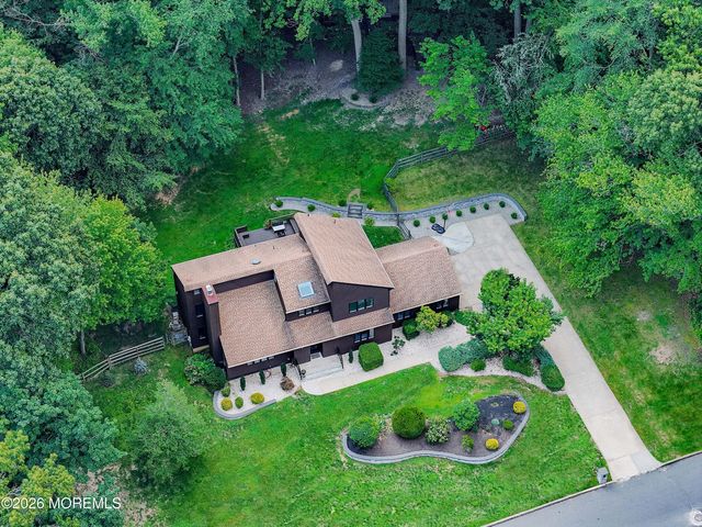 18 Constitution Drive, Leonardo, NJ 07737