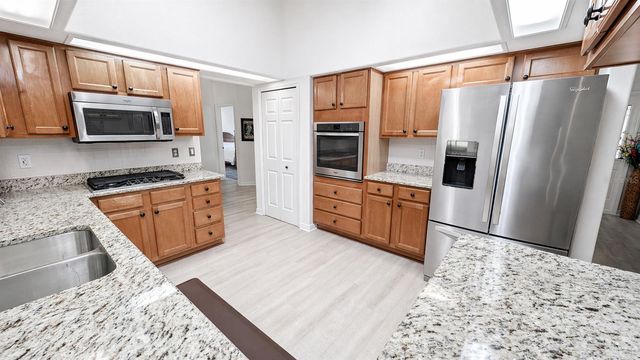 5277 INDIAN OCEAN LOOP, Tavares, FL 32778