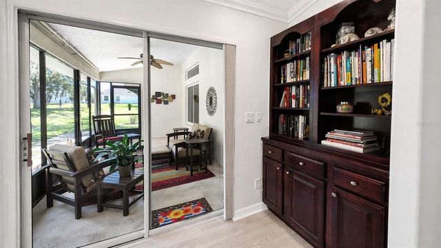 5277 INDIAN OCEAN LOOP, Tavares, FL 32778
