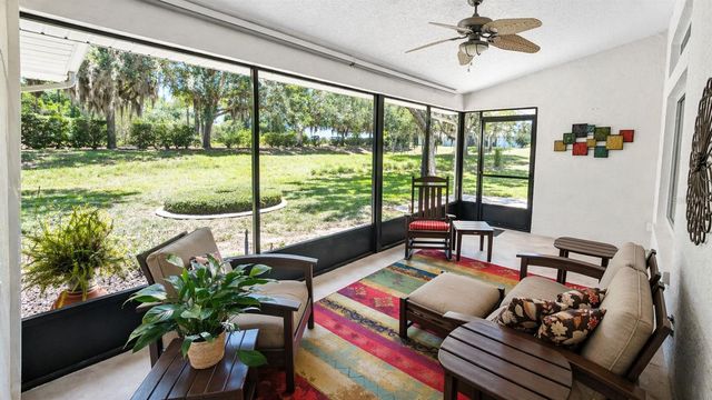 5277 INDIAN OCEAN LOOP, Tavares, FL 32778