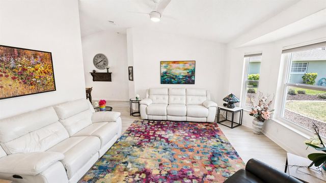 5277 INDIAN OCEAN LOOP, Tavares, FL 32778