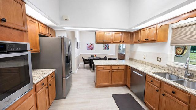 5277 INDIAN OCEAN LOOP, Tavares, FL 32778