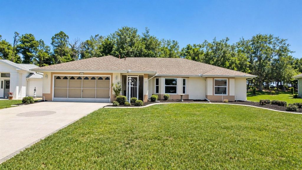 5277 INDIAN OCEAN LOOP, Tavares, FL 32778