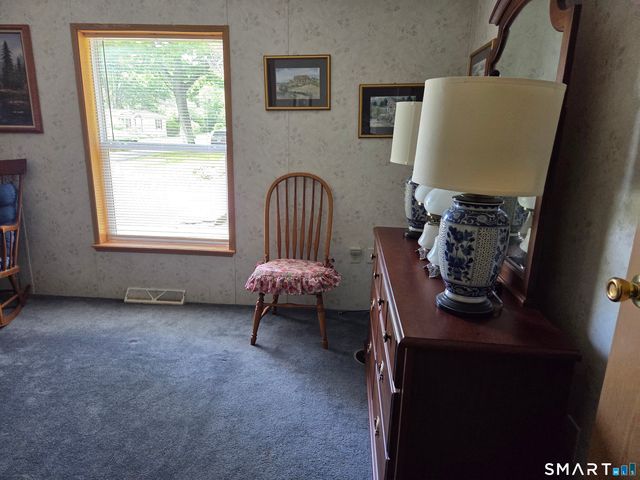 40 Evergreen Park, Clinton, CT 06413