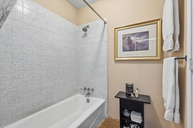1025 Dominique Drive, Weatherford, TX 76087