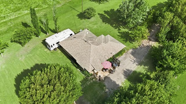 1025 Dominique Drive, Weatherford, TX 76087