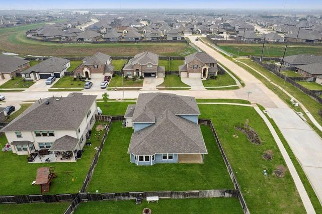 31407 Sandpiper Creek Drive, Hockley, TX 77447