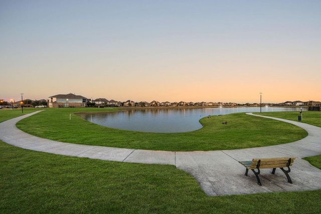 31407 Sandpiper Creek Drive, Hockley, TX 77447