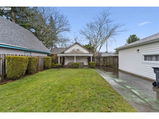 3214 Ne 80TH Ave, Portland, OR 97213