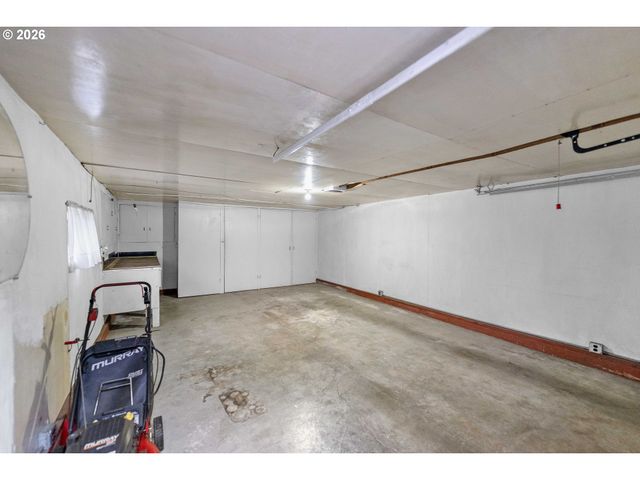 3214 Ne 80TH Ave, Portland, OR 97213