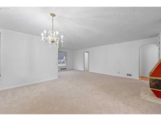 3214 Ne 80TH Ave, Portland, OR 97213