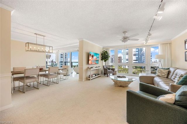 4031 Gulf Shore BLVD N 10C, Naples, FL 34103