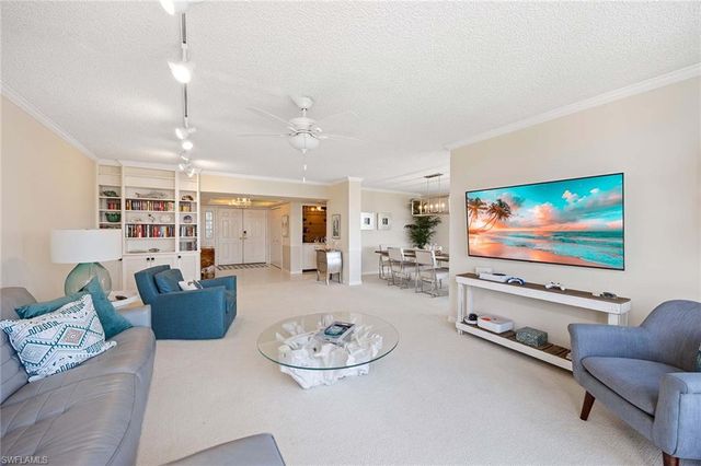 4031 Gulf Shore BLVD N 10C, Naples, FL 34103