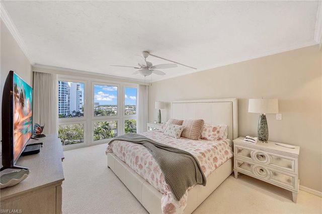 4031 Gulf Shore BLVD N 10C, Naples, FL 34103