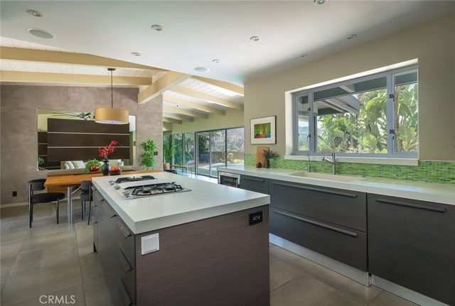 2770 Mira Vista Drive, Glendale, CA 91208