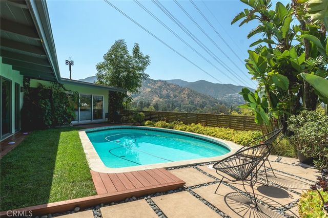 2770 Mira Vista Drive, Glendale, CA 91208