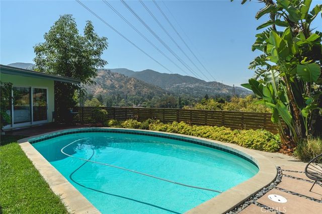 2770 Mira Vista Drive, Glendale, CA 91208