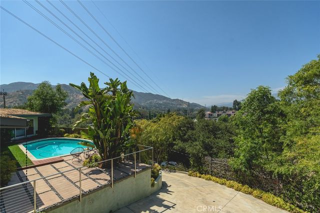 2770 Mira Vista Drive, Glendale, CA 91208