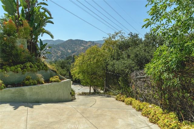 2770 Mira Vista Drive, Glendale, CA 91208