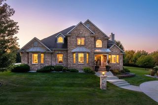 4181 STONEGATE DRIVE, Oshkosh, WI 54904