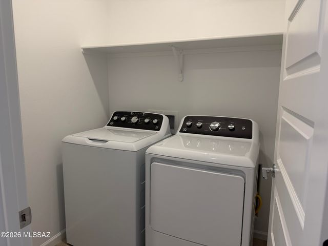 8237 S Charles Young Way, Vail, AZ 85641