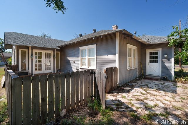 1622 W Harris Avenue, San Angelo, TX 76901