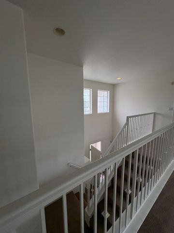 3437 Greenfield Avenue, Clovis, CA 93611