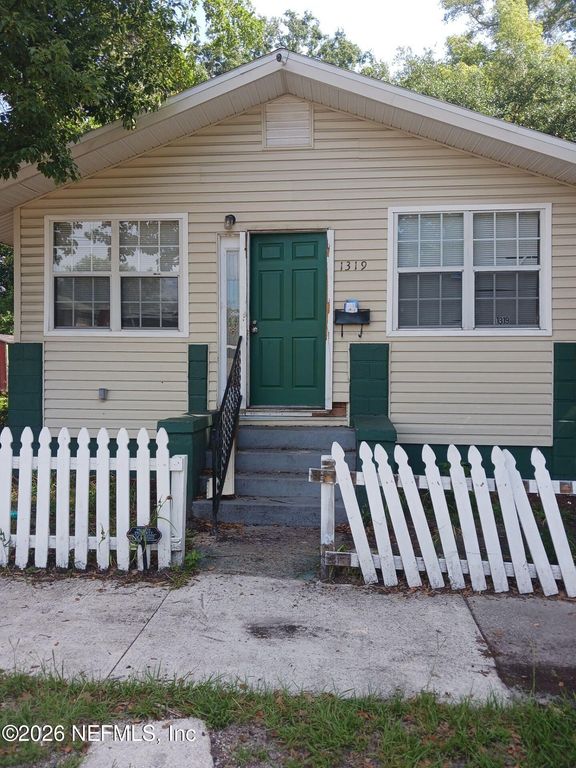 1319 STEELE Street, Jacksonville, FL 32209