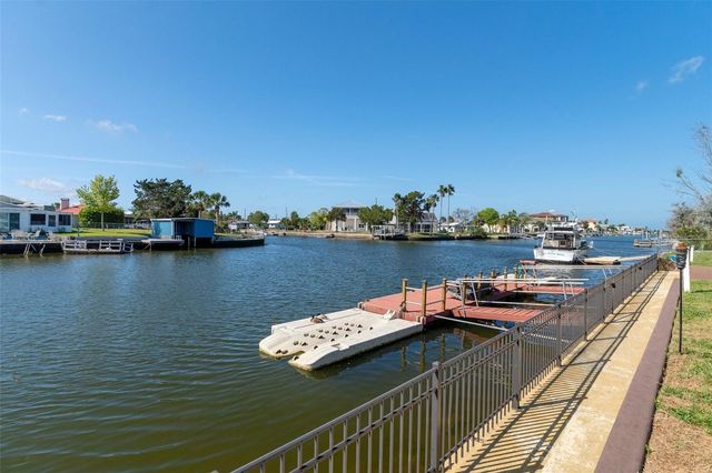 4964 CEDARBROOK LANE, Hernando Beach, FL 34607