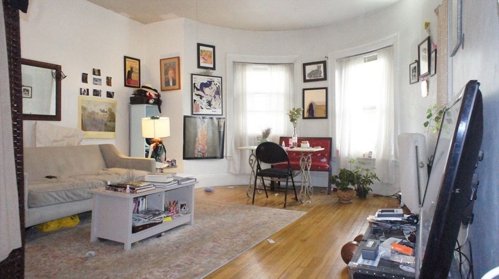 1091 Boylston 29, Boston, MA 02215