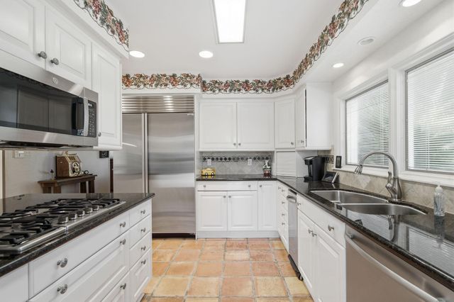 4814 Denver Drive, Galveston, TX 77551