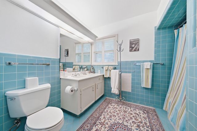 4814 Denver Drive, Galveston, TX 77551