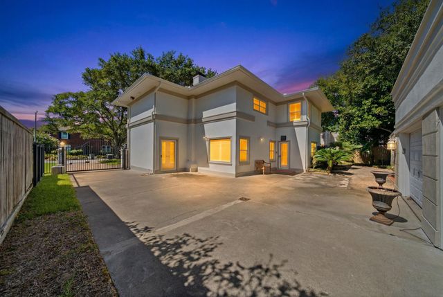 4814 Denver Drive, Galveston, TX 77551