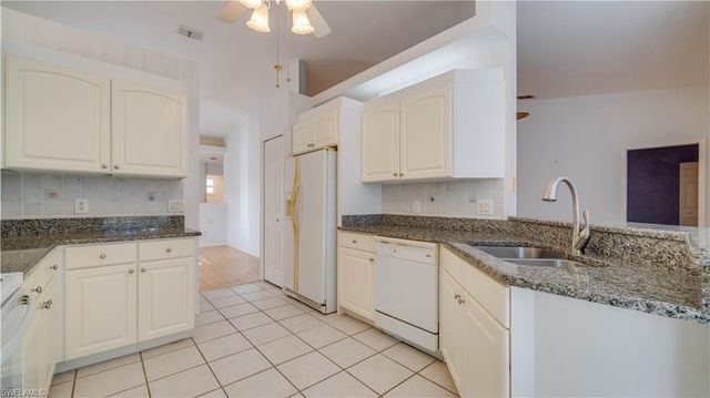 9210 Lalique LN # 1404, Fort Myers, FL 33919