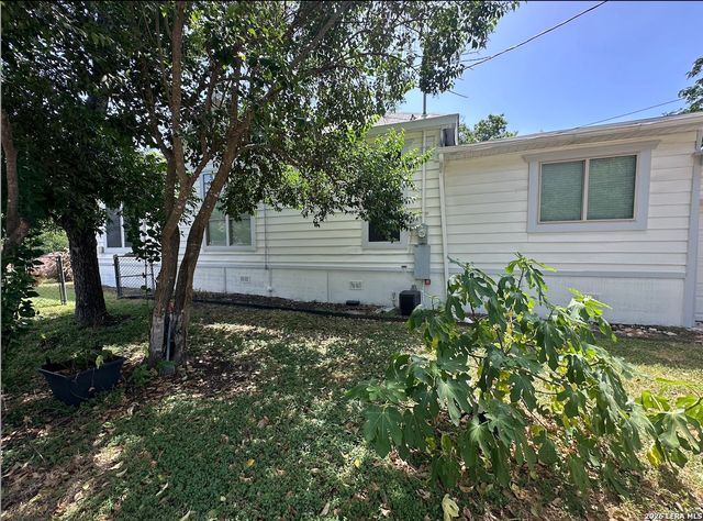 351 Belmont, San Antonio, TX 78202