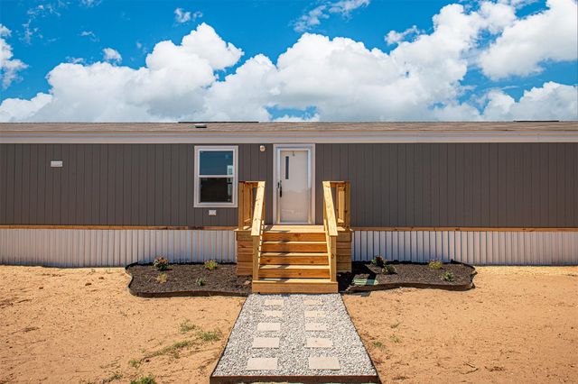 106 Spanish Oak RD, Dale, TX 78616