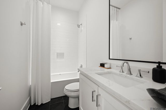 4974 Parkside Way, Gonzales, LA 70737