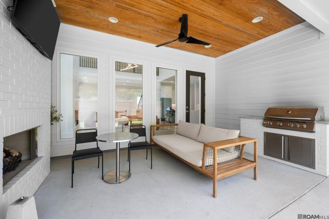 4974 Parkside Way, Gonzales, LA 70737