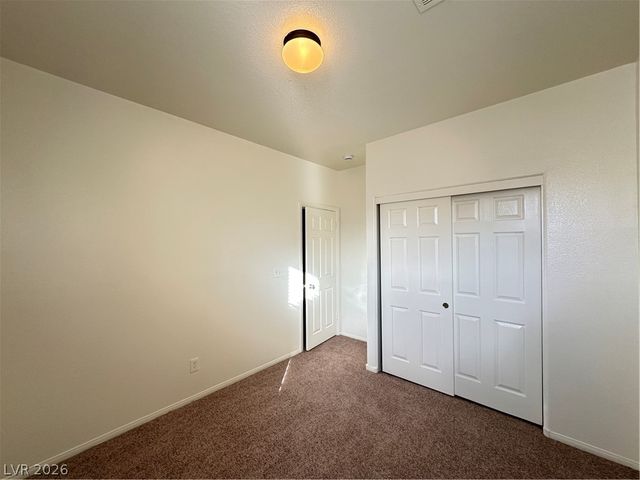 9302 VISTA WATERS Lane, Las Vegas, NV 89178