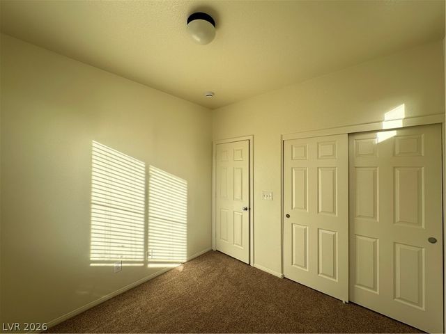 9302 VISTA WATERS Lane, Las Vegas, NV 89178